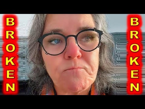 Donald Trump INTERRUPTS Rosie O'Donnell's Christmas with Family.....