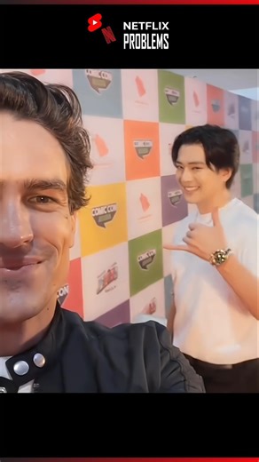 Mihawk and Zoro Found Each Other - One Piece 2 | Netflix #shorts #onepiece