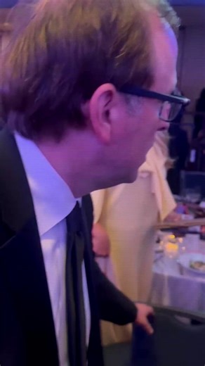 Absolute chaos in Washington. Top CNN News Reporter Jonathan Karl confirms Donald Trump and Bobby Kennedy fled the White House Correspondents Dinner in sheer terror as Secret Service crashed the stage with long guns. Total humiliation and panic for the Trump administration.