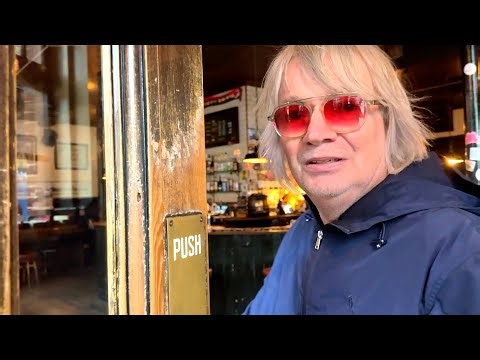 The Awkward Silence Was DEAFENING After My Pub Piano Performance