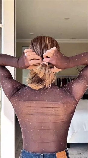 Le chignon « papillon » que tout le monde s'empresse d'imiter en ce moment