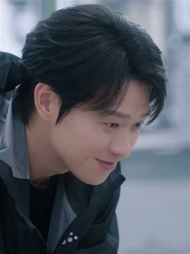 #无可替代 风云将起，入局者不惧挑战！💞😘向左是机遇，向右是羁绊，徐迟 #赵今麦 与叶信之 #魏大勋 的选择里，藏着真正的答案。锁定优酷，敬请期待！ | 优酷 YOUKU #shorts