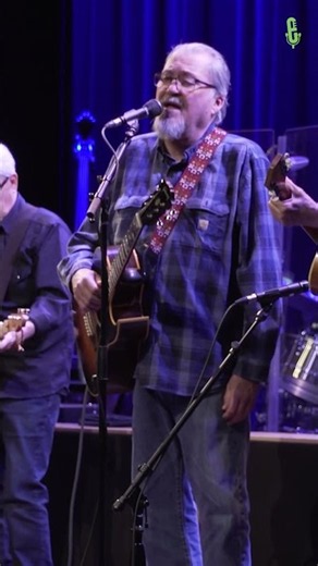 Los Lobos & Courtney Marie Andrews - "Comes a Time" (eTown episode finale)