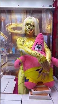 Gold Claw Machine Challenge - Day 149 #clawmachine #arcade #prize