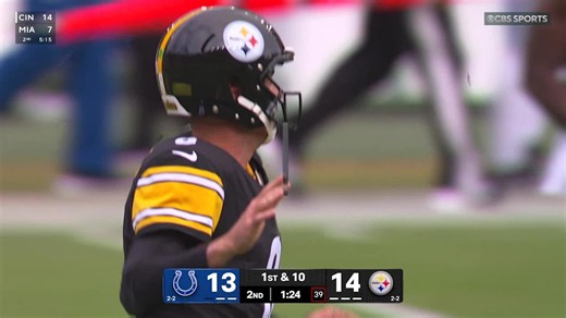 Rodgers rips 21-yard pass over the middle to Bernard