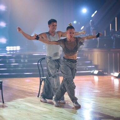Julia Stiles recreates 'Save the Last Dance' moment on 'Dancing with the Stars'