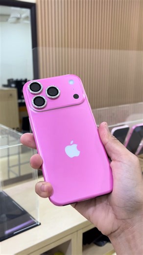 Protect Your iPhone 17 with Stylish Phone Wraps in KL