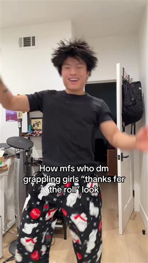 She don’t even follow u back bud😭 | grapples