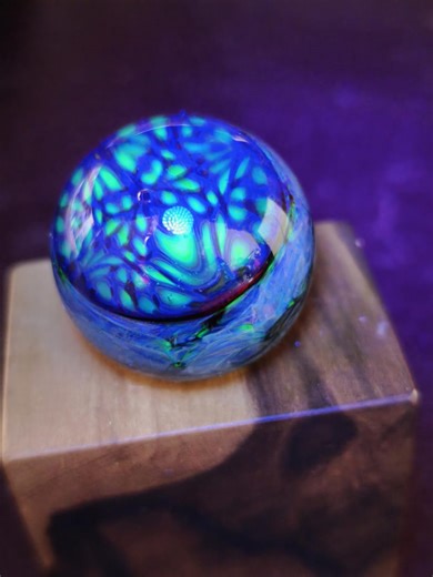 Uranium Alien Hive Egg #3 Handmade Borosilicate Glass Marble.dr Sawfish 2024. - Etsy UK