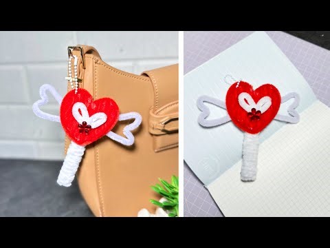 How To Make 💖 Fuzzy Wire Keychain