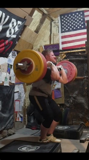 170 kg / 375 lb - Front Squat Double