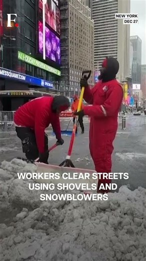 Watch: Massive Snowstorm Hits Northeast US, Delays Flights Travel | Subscribe to Firstpost | N18G