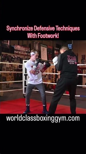 In boxing, synchronizing defensive techniques with your footwork isn’t just skill-it’s art! #boxing
