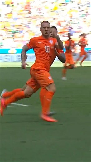 Sneijder’s Late Blast From 2014 #shorts #sneijder #netherlands
