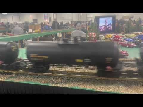01/25/26 CSX oil freight train model layout at the Springfield MA Big E train show.