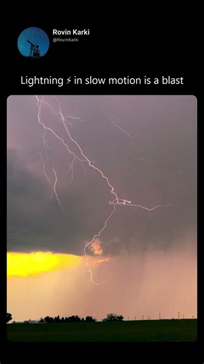 Lightning ⚡ in slow motion is a blast