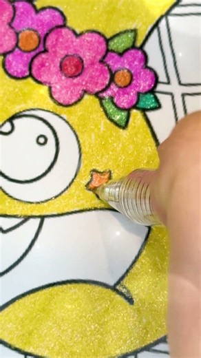 Let’s paint Baby Shark with glitters ✨ #learntodraw #diy