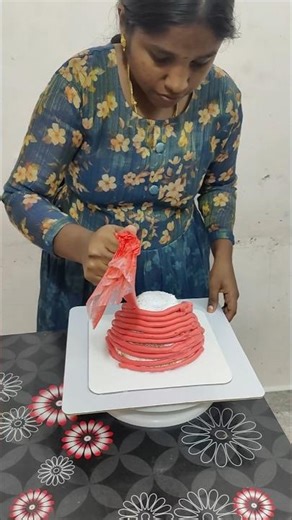 😂 christmas ku ore cake la rendu theme kondu vandhachinga....#shorts #trending #viralvideos #cake