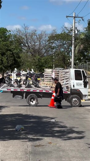 Amazing Robot Dance Moves