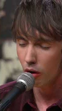 Mo Pitney sings Merle Haggard's "Farmer's Daughter"