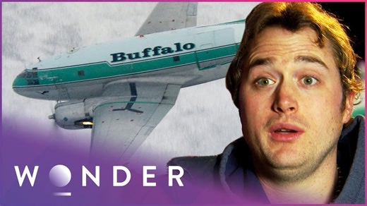 WW2 airplane engine explodes during Arctic flight | Ice Pilots NWT | Wonder