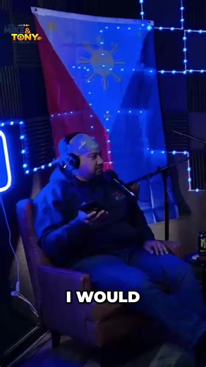 Joey Chestnut's hot dog eating competition feat is insane! 20,000 calories in 10 mins. That's 9 days of food in one sitting! #JoeyChestnut #CompetitiveEating #MindBlown #FoodChallenge #TikTokFamous