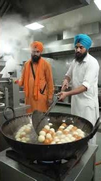 🍲 The Beautiful Tradition of Community Langar