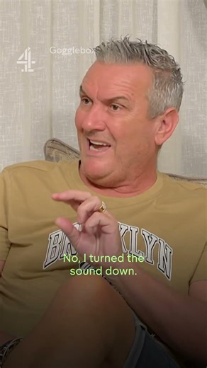 And that's the last time Jenny will be lending her car to Lee #Gogglebox