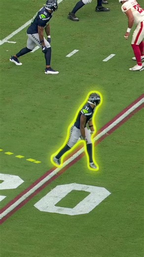 82-YARD TOUCHDOWN BY JSN 🗣️ What a way to start the game.📺: ‪@NFLonFOX‬