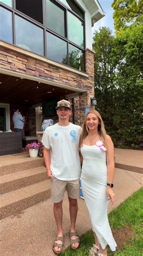 Gender Reveal Ideas: Hockey-Themed Reveal for Baby Due Dec 2026
