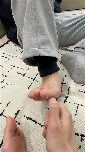 “Shock Machine Prank Gone Wrong 😱 I Tested It On Myself!”