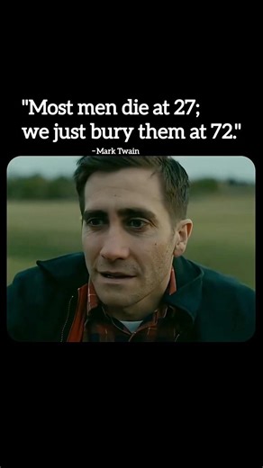 Jake Gyllenhaal gets emotional in Wildlife (2018)