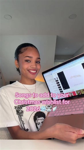 Christmas Playlist 2026: Songs to Add to Your Wishlist ❄️
