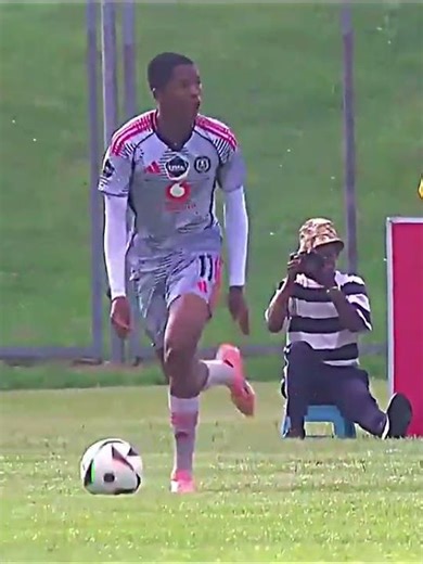 Mhpo Padime Kasi Flava skills vs Amazulu #mhpodime #orlandopirates#southafrica