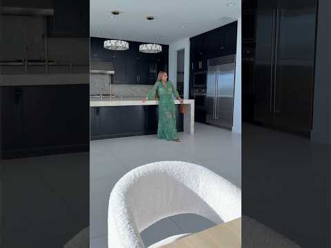 When Wayne surprises YaYa with her new house!