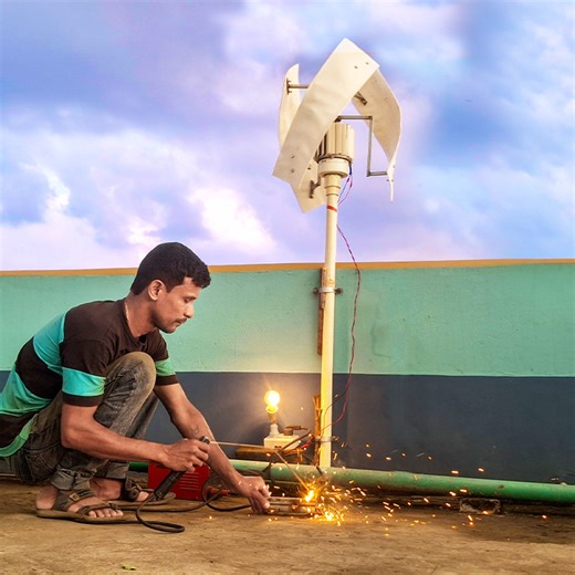 This Vertical Wind Turbine Works Where traditional Ones can't! | Rana Craft