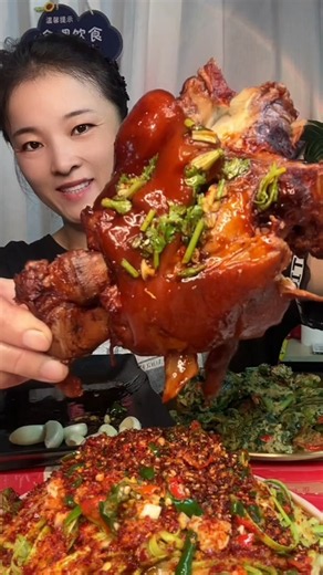 Slow-Cooked, Tender & Crispy Pork Knuckle #asmr #mukbang