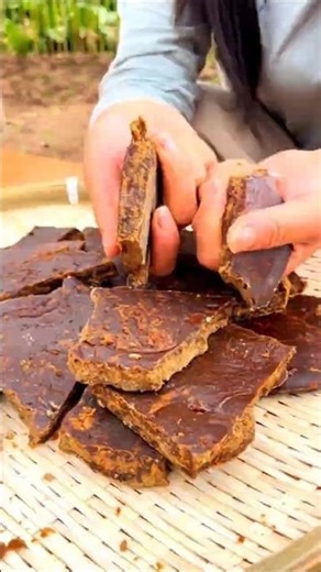 How Palm Juice Turns Into Golden Jaggery! #shorts #plants #farming