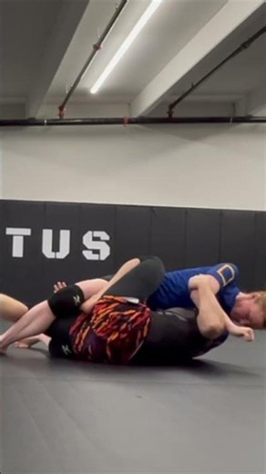 Nogi Guillotine Setup - Chin Control w Inside Position