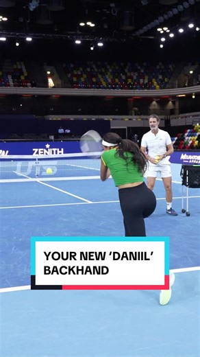 Mastering the Two-Handed Backhand in Tennis
