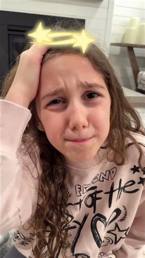 How to Help Someone When They Get Hurt 🩹💛 | Lesson for Kids