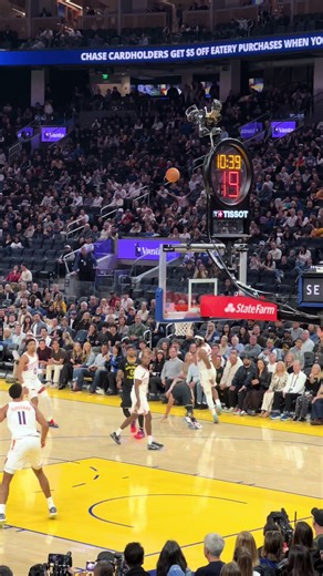 Stephen Curry's Inspiring Basketball Highlights