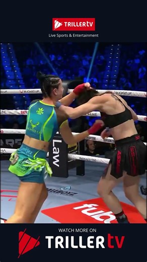 Bloody bare knuckle female fight