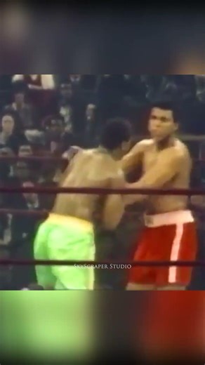 15 Rounds of hell... Just to taste canvas, Ali vs Frazier I (1971) #muhammadali #boxing #sports