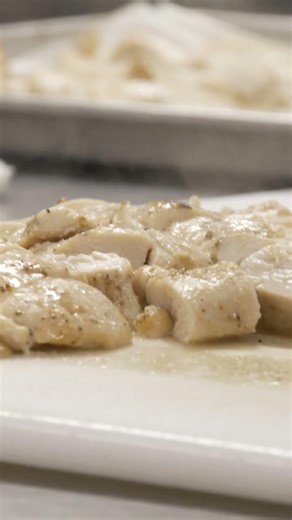 Feed Louisville Partners with Chow Wagon to prepare meals