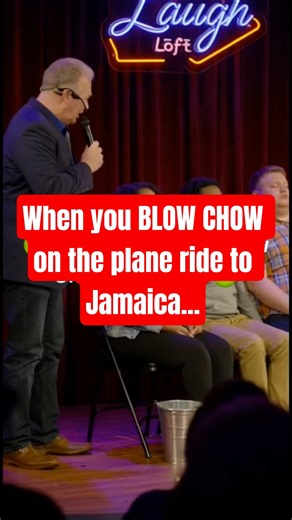 Hypnosis volunteer blows chow on stage... #stagehypnosis #funny #comedy