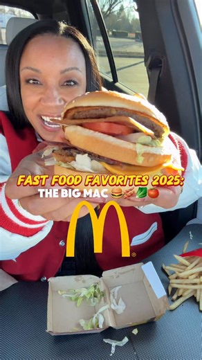 Alexis Frost on Instagram: "BLT Big Mac ✅ this one actually looked like it was just thrown together but it was still really good. 🍔🥓🥬🍅. The order: Big Mac, add bacon , add tomato and extra cheese. @mcdonalds #mcdonalds #bigmac #blt #fastfood"