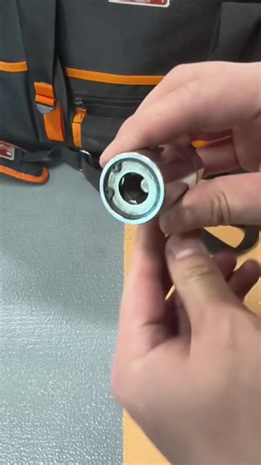 ayuda perfecta para mecánica y ferretería!#pliers #circlip #tiktokshop #fyp #herramientas