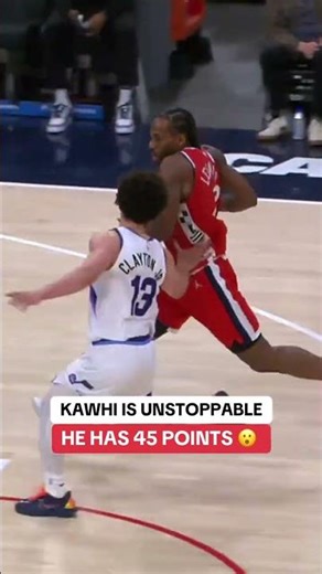 Kawhi is on FIRE tonight 🔥