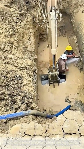 Plugging the Flow: How Workers Seal a Burst Main Water Line